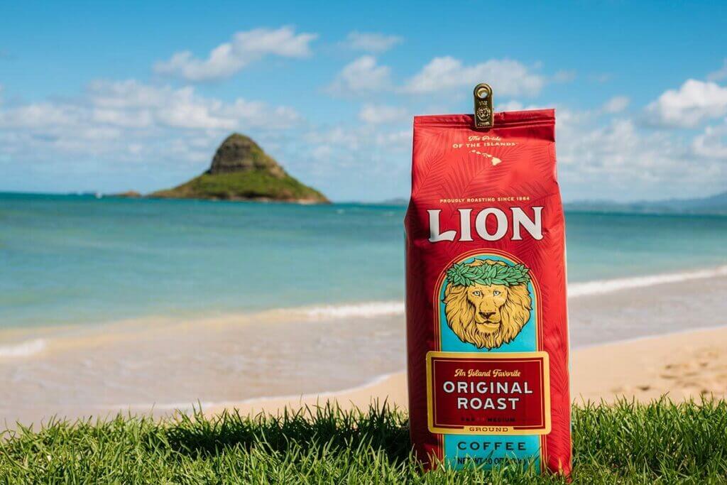 Lion-coffee-over-ocean