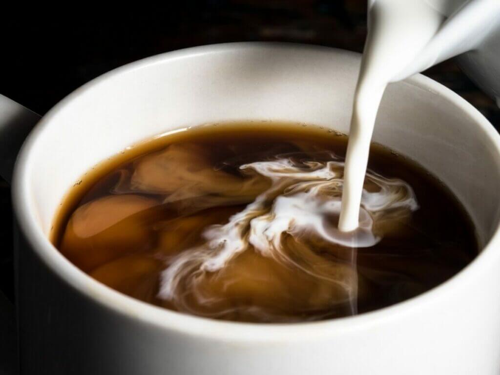 coffee-creamer-pouring